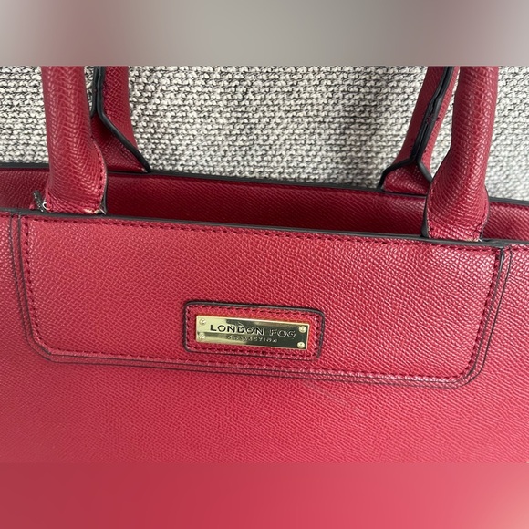 London Fog Red Satchel Bag - Picture 14 of 16